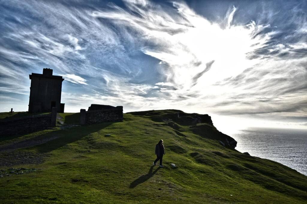 Skellig View Bluebell Rose & The Kerry Cliffs Apartment Portmagee Exterior photo